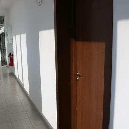 Lovely Studio With Balcony Pool View Apartament Sunny Beach